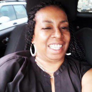 Meet your Posher, Joyce